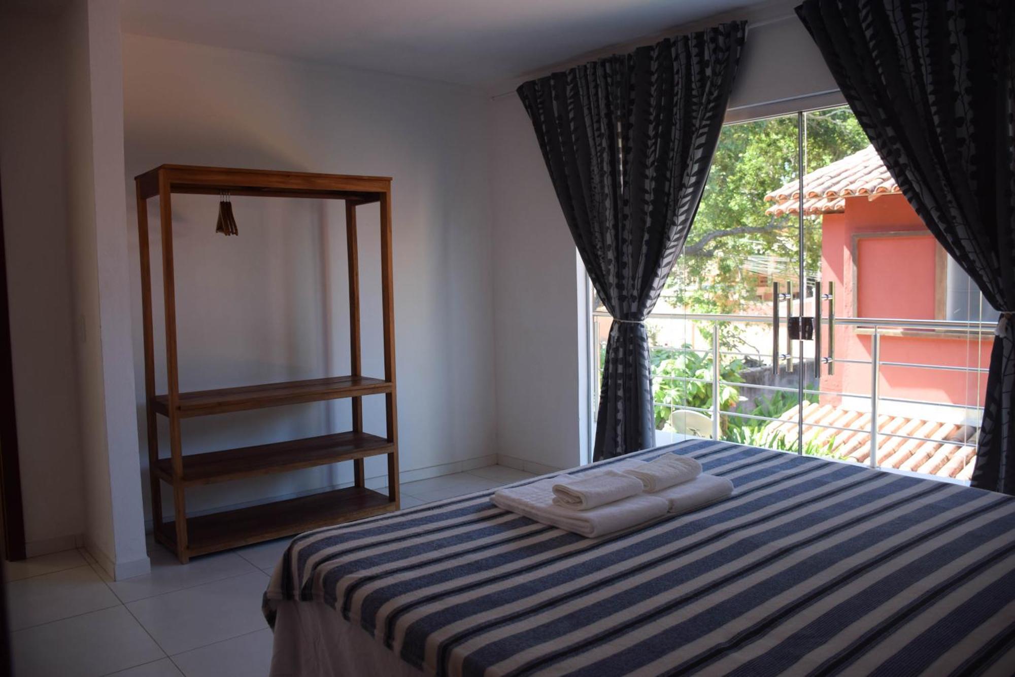 Com Banheiro Privativo, Ar-condicionado A 5 Minutos Da Praia! Homestay
